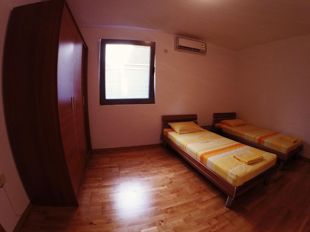 Montetrest Apartments Sveti Stefan Εξωτερικό φωτογραφία